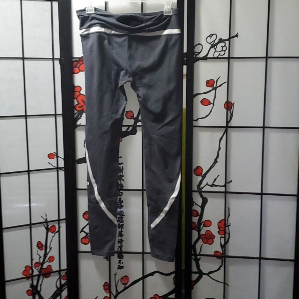 Jogging pants - Picture 2 of 2